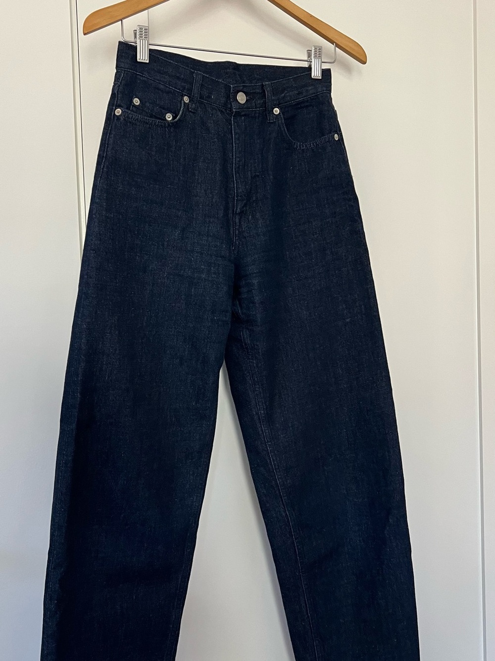 COS Indigo Wide-Leg High-Rise Jeans
